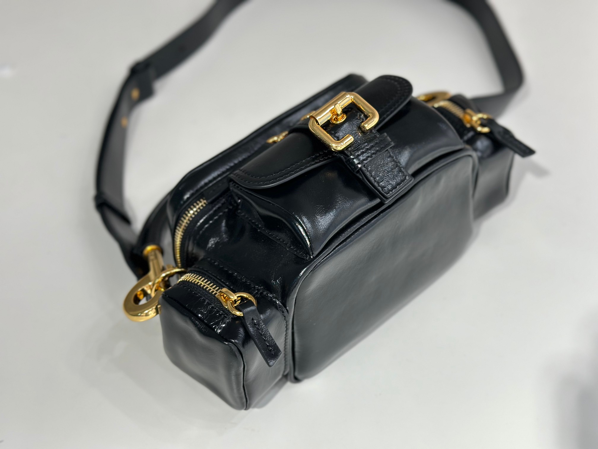 Chloe Small Camera Bag In Black Shiny Leather